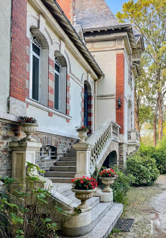 residences and character houses france pays de loire   - 9